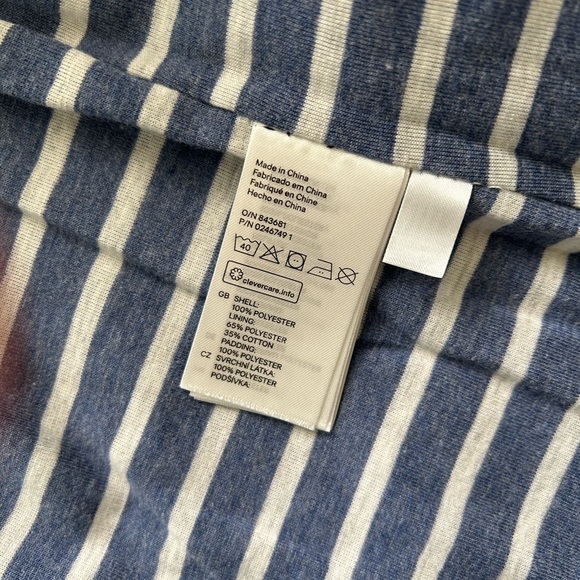 Vest - Picture 4 of 4